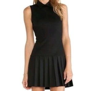 Alice+Olivia Sleeveless mini drop waist pleats blk